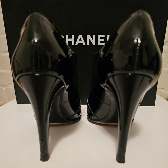 SALE Chanel Black Patent Leather Booties Loafer Style Heels with gold CC - Picture 6 of 16